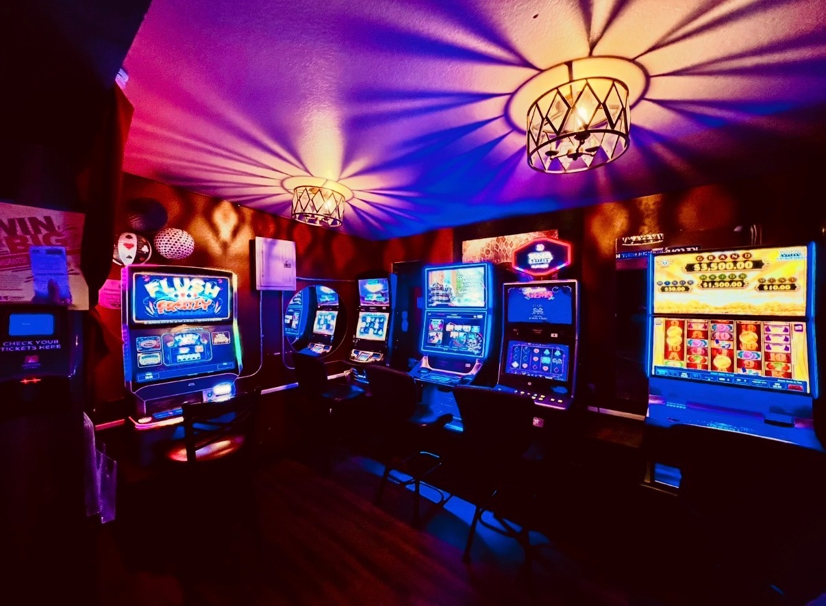 Flespy’s colorful dedicated Oregon Lottery room with video lottery machines